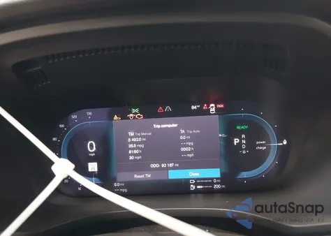 2023 Volvo Xc60 Recharge Plug-In Hybrid T8 Plus Bright Theme из США, поврежденный, VIN YV4H60DN4P1301007